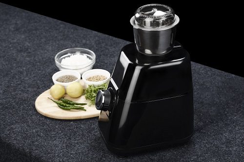 https://www.newsvoir.com/images/article/image1/18613_new%20range%20of%20mixer-grinder.jpg